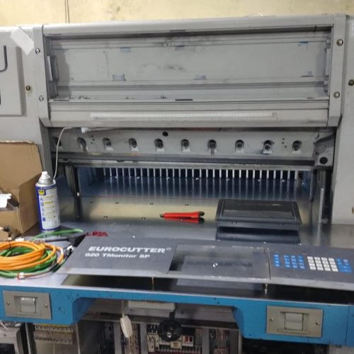 Instalación de sistema electrónico de corte. Aguillotin